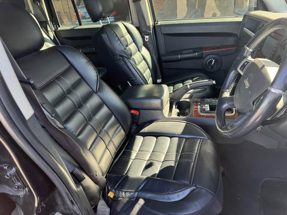 2009 Jeep Commander