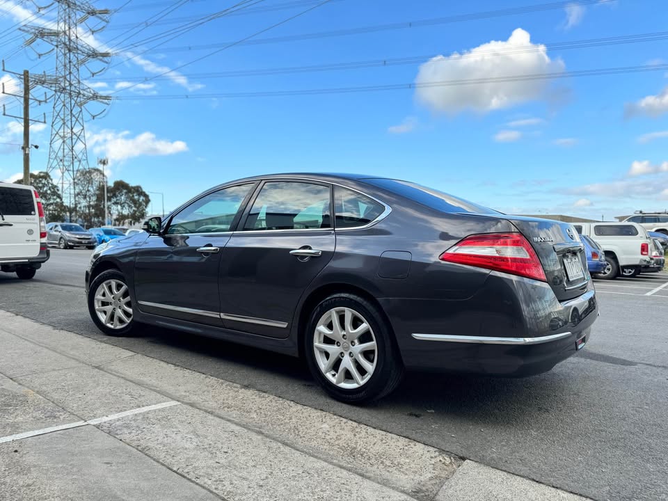 2009 Nissan Maxima