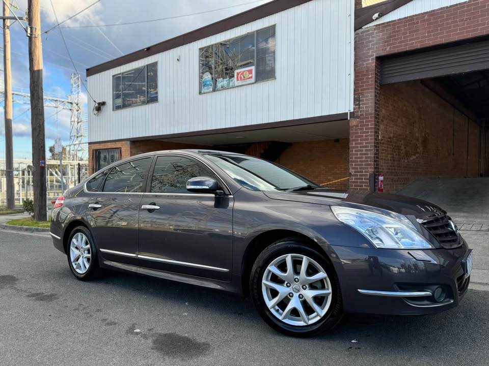 2009 Nissan Maxima