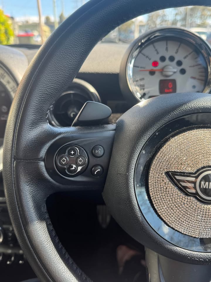 2011 MINI Cooper