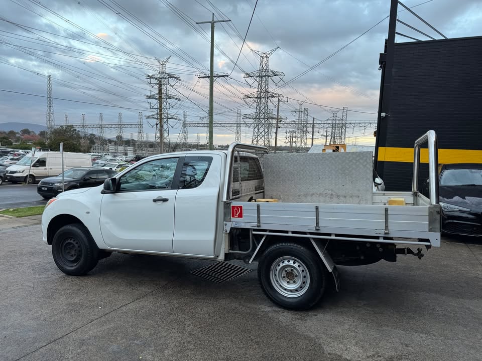 2013 Mazda BT50 (Manual)