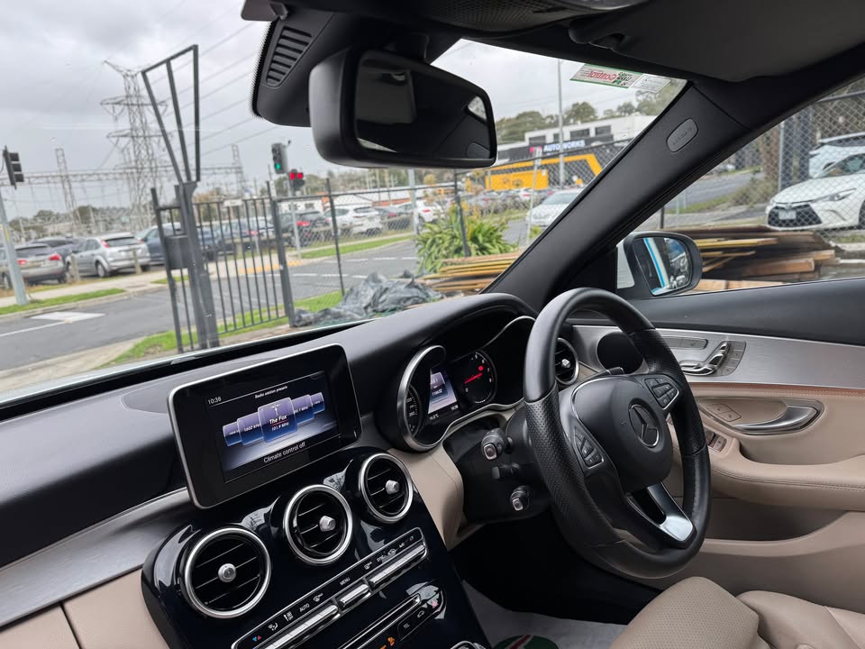 2015 Mercedes Benz C200