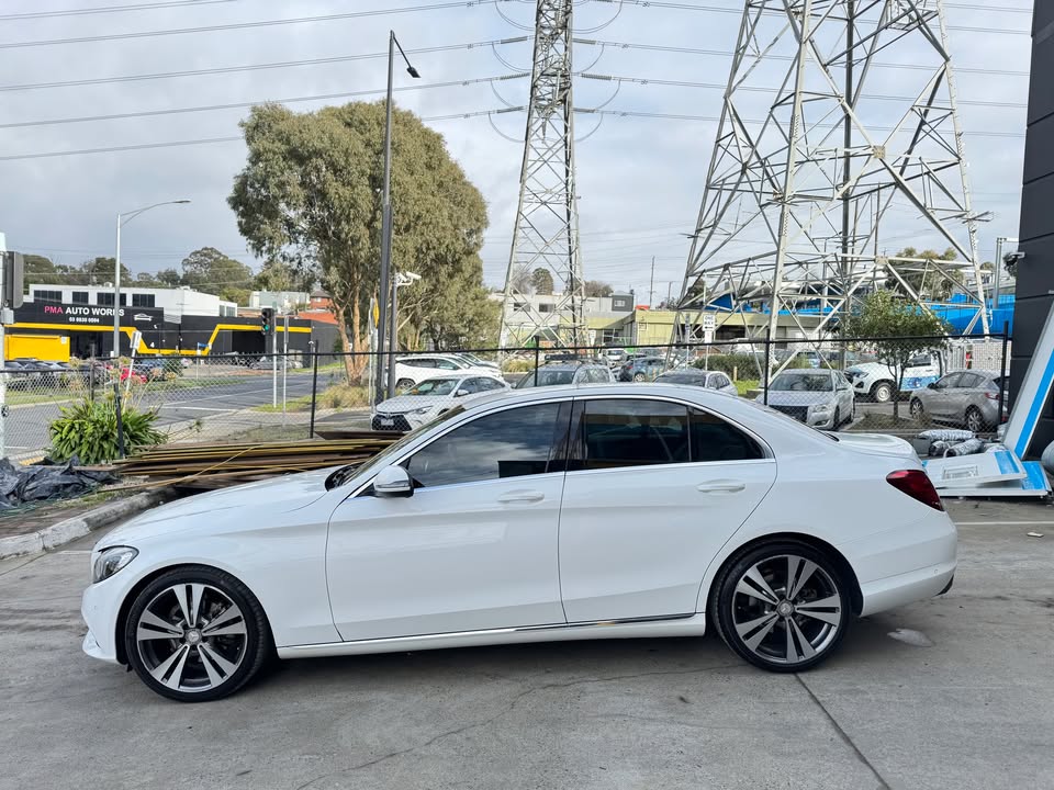 2015 Mercedes Benz C200