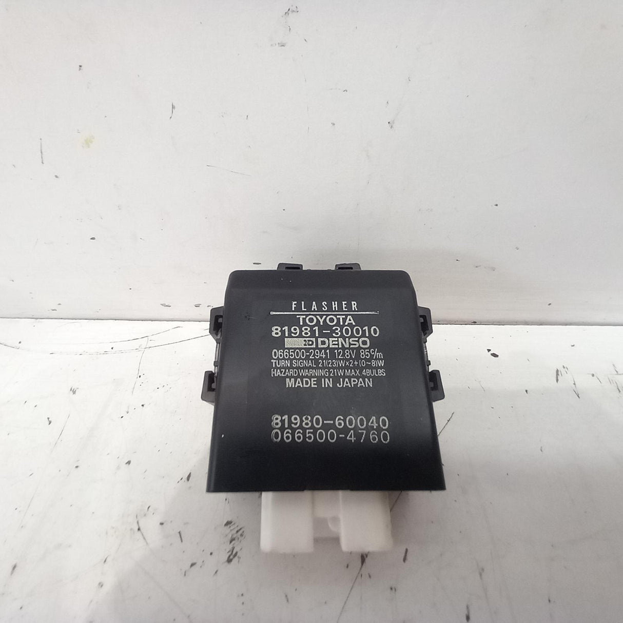 Turn Signal Flasher For Toyota - Part No. 81981-30010 (8198130010)