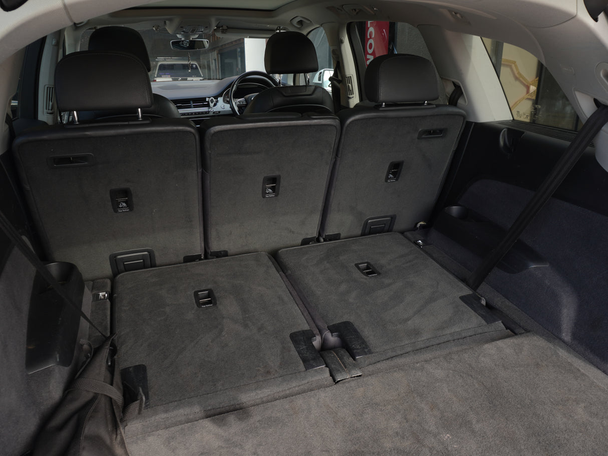 2016 Audi Q7 - Sline Package