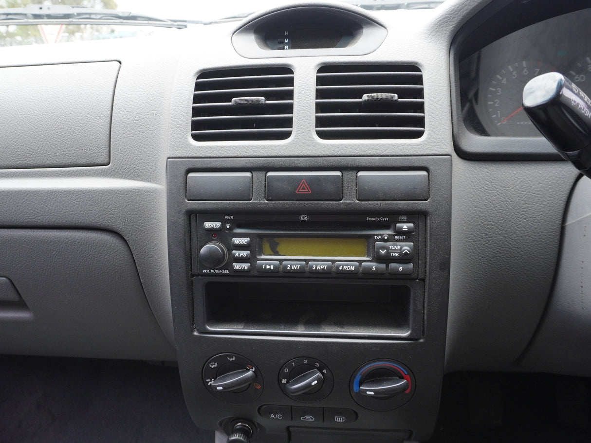 2004 Kia Rio