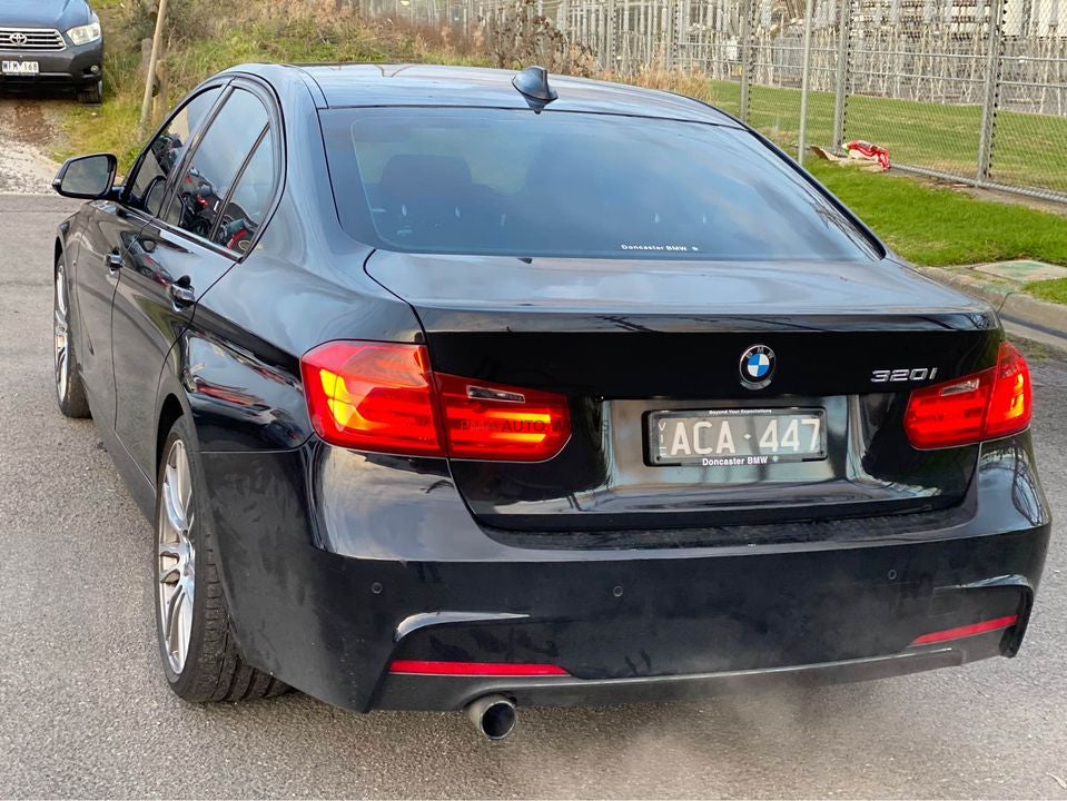 2012 BMW 320i | ODO 105.000KMS