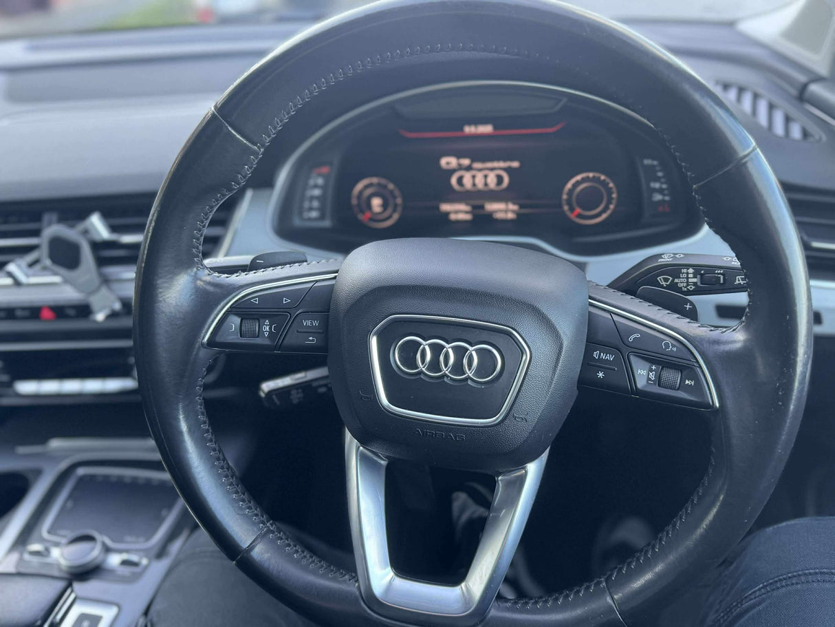 2016 Audi Q7 - Sline Package