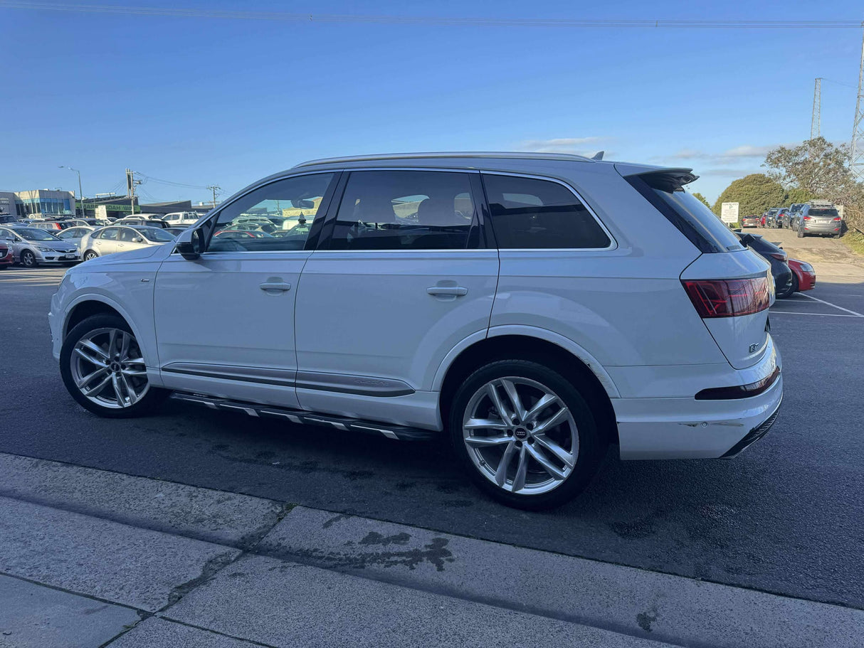 2016 Audi Q7 - Sline Package
