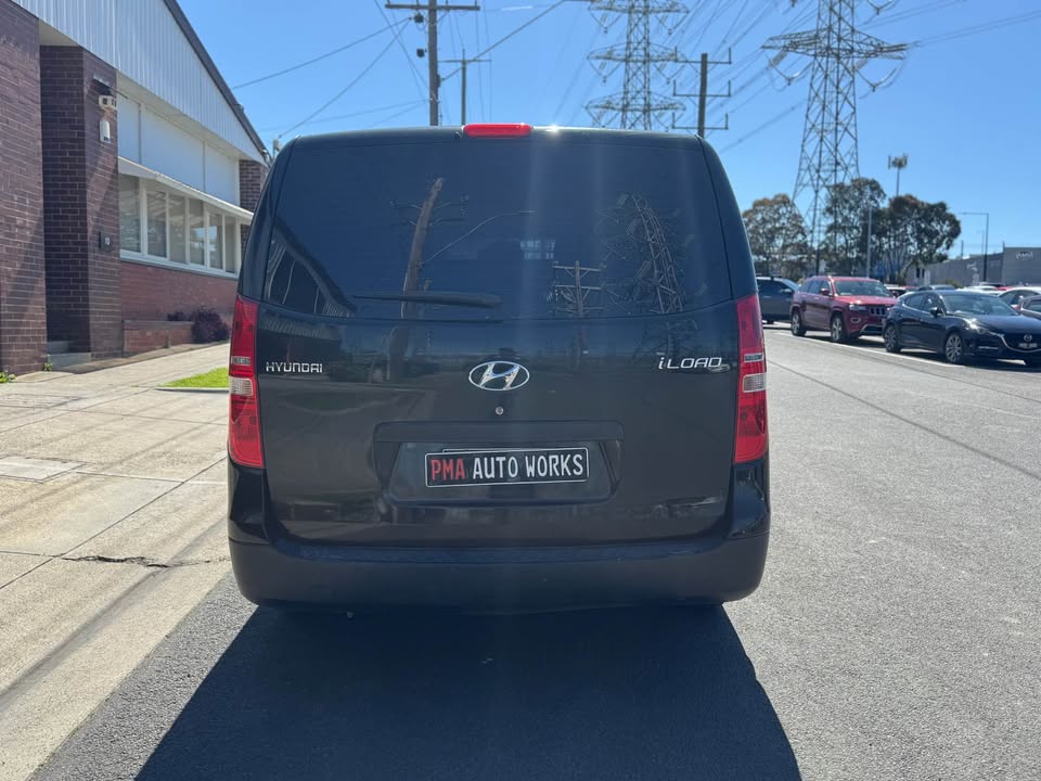 2014 Hyundai iLOAD