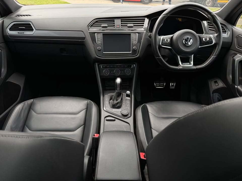 2017 Volkswagen Tiguan R-line
