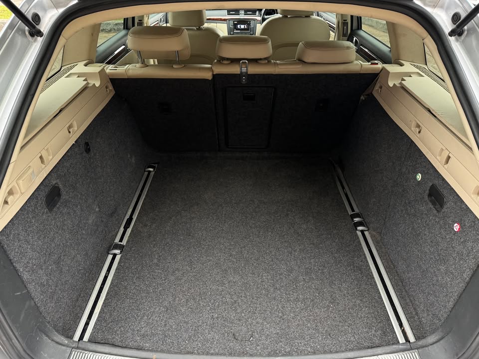 2011 Volkswagen Superb Wagon