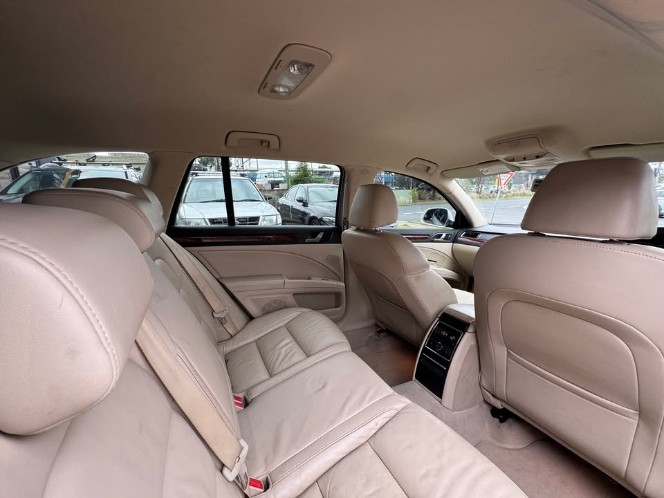 2011 Volkswagen Superb Wagon