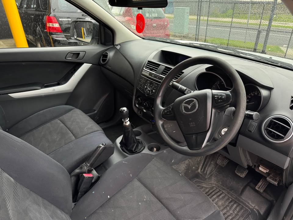 2013 Mazda BT-50