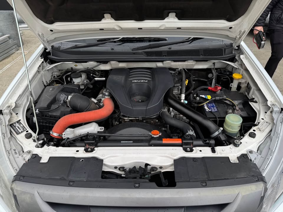 2017 Isuzu DMAX
