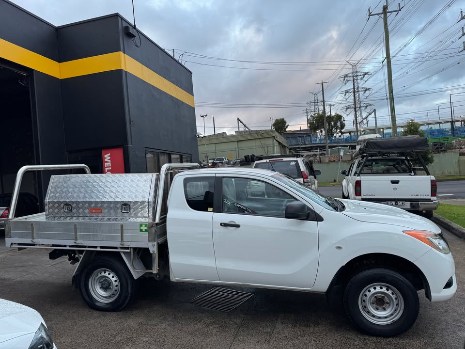 2013 Mazda BT50 (Manual)