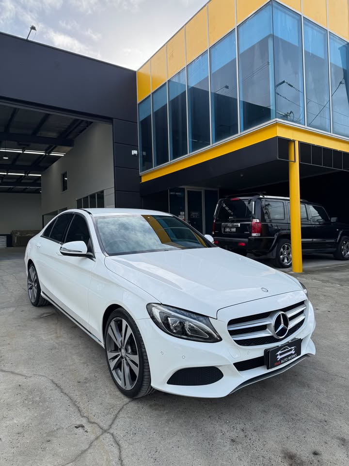 2015 Mercedes Benz C200
