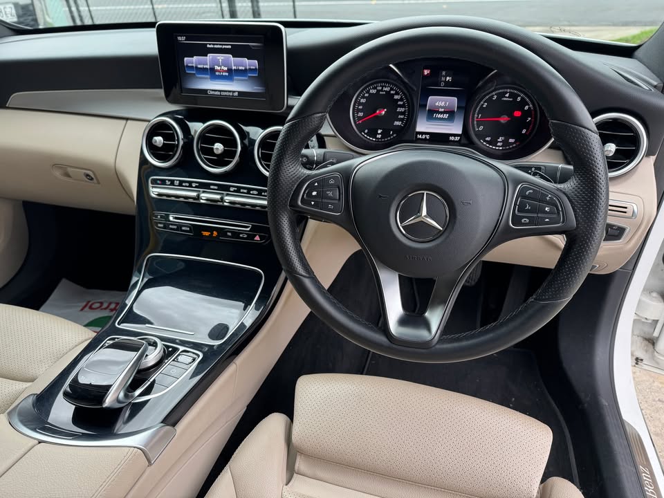 2015 Mercedes Benz C200