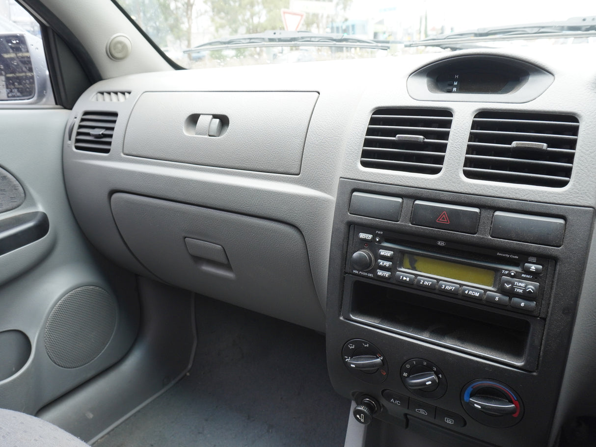 2004 Kia Rio