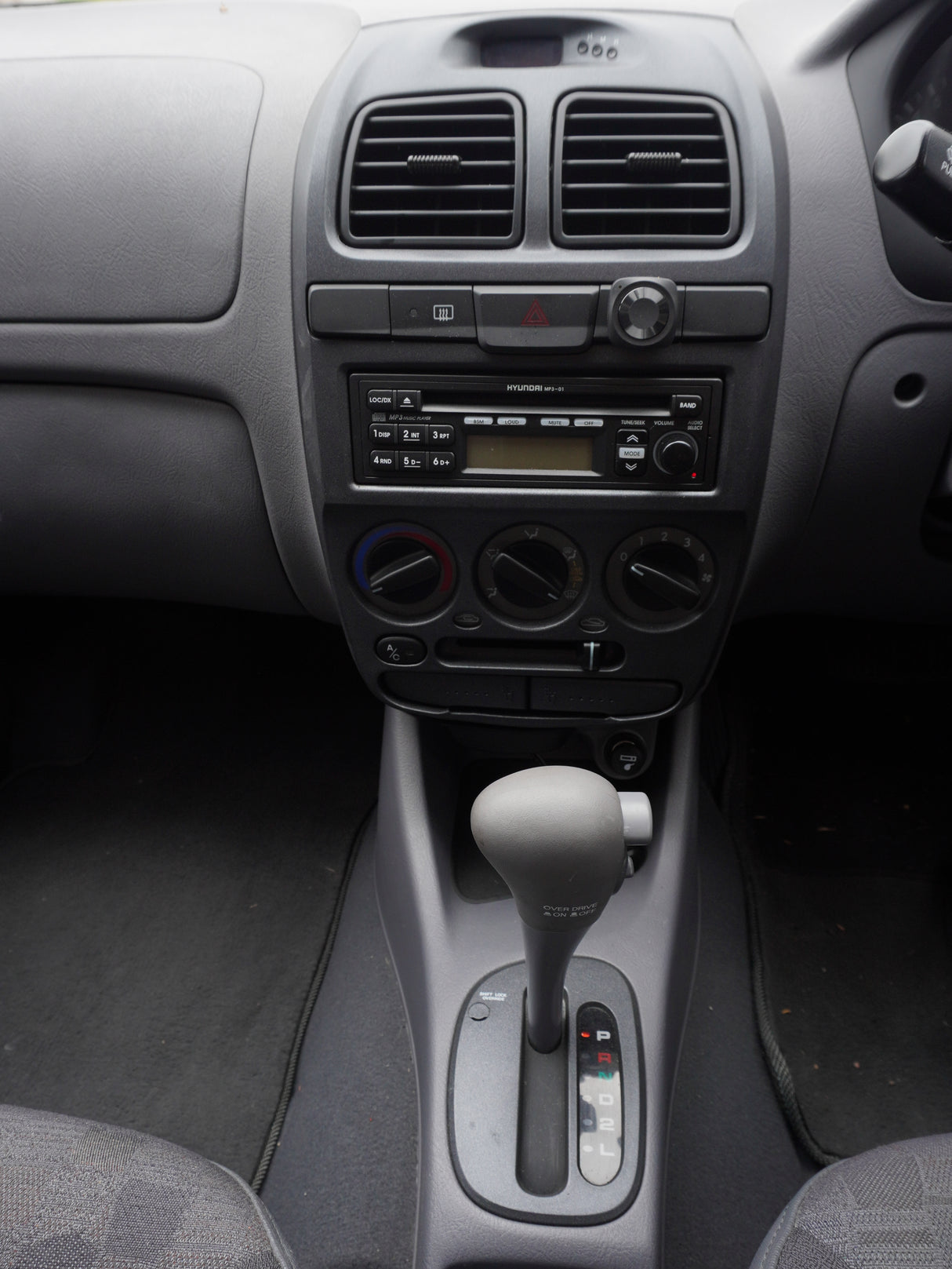 2005 Hyundai Accent Coupe