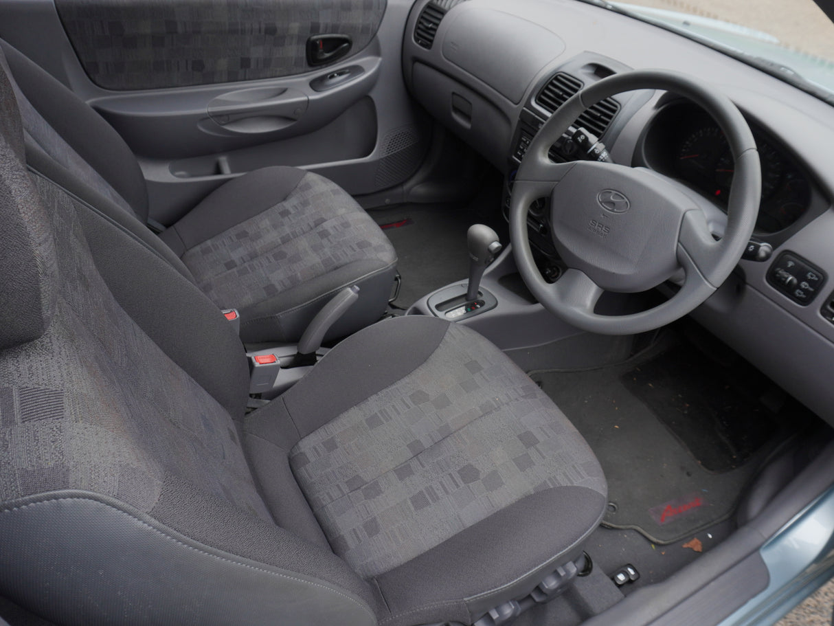 2005 Hyundai Accent Coupe